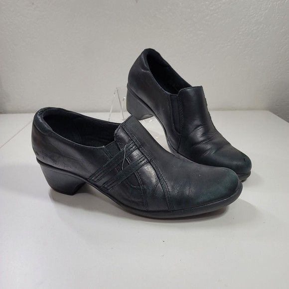Clark's Bendables Womens Size 8.5 Black Leather Heeled Slip On Casual Dress Shoe - Picture 1 of 14